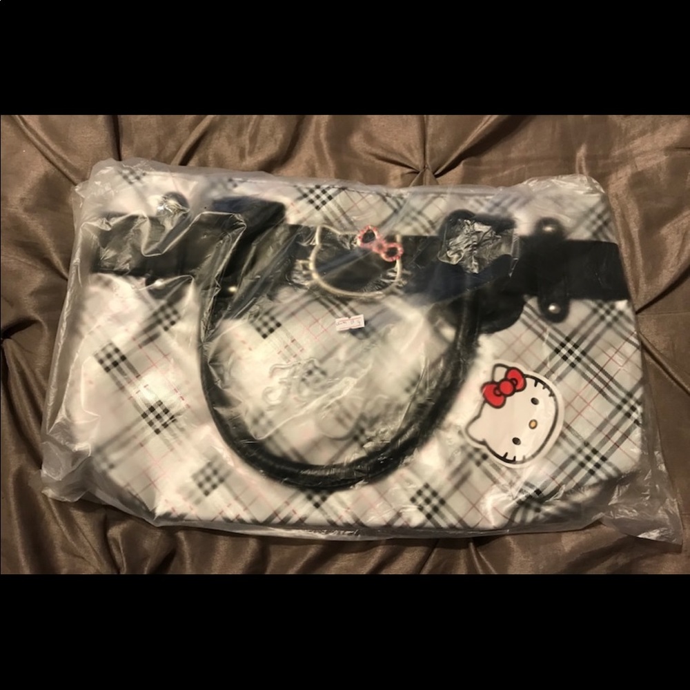 Hello Kitty Purse